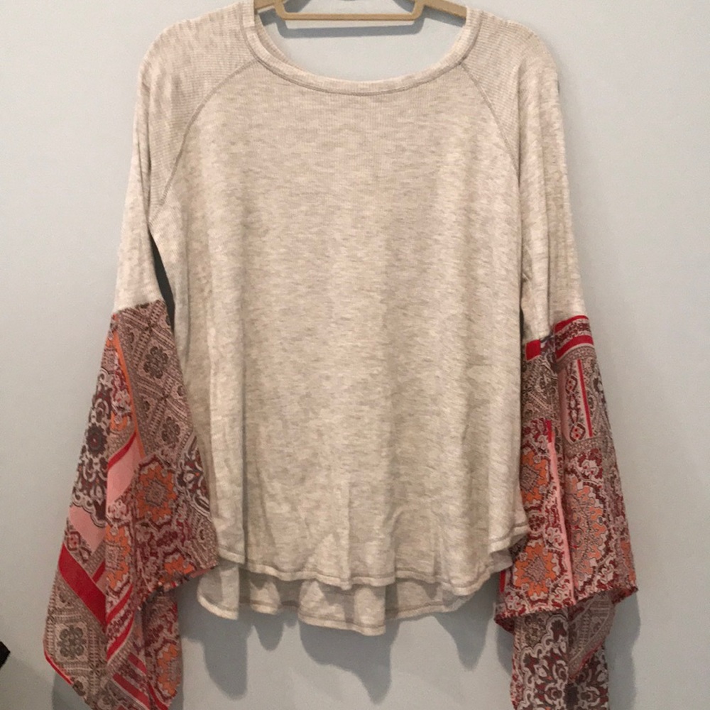 Waffle Knit Long flare Sleeve